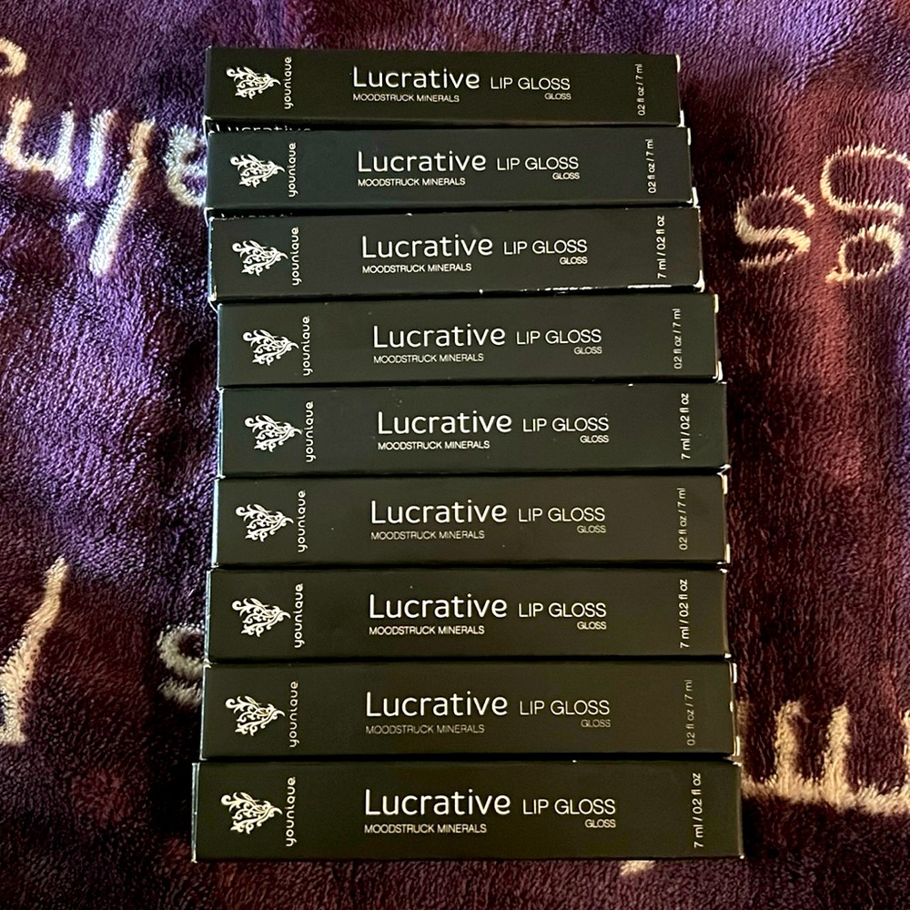 Younique Luctrative Lip Gloss